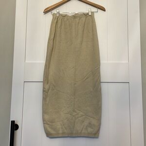 JOAN VASS USA 100% cotton long beige skirt.